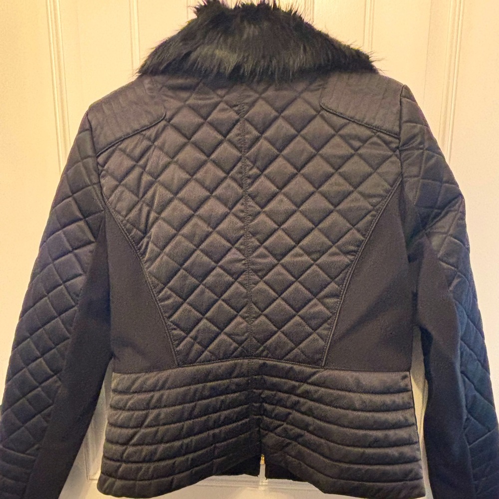 Women’s Winter Jacket- Like New- Size L